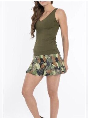 2 Piece BlueFish Olive Green Camo Tennis Skirt w/ Matchimg Tank -  Size Medium
